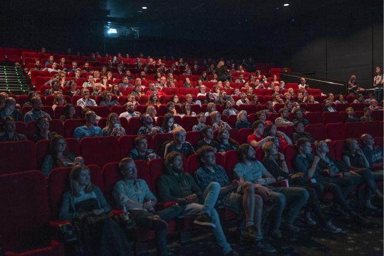 Perlu Gak Sih Nunggu Post-Credit Scene di Akhir Film?
